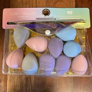 Luxe + Willow blending set sponges